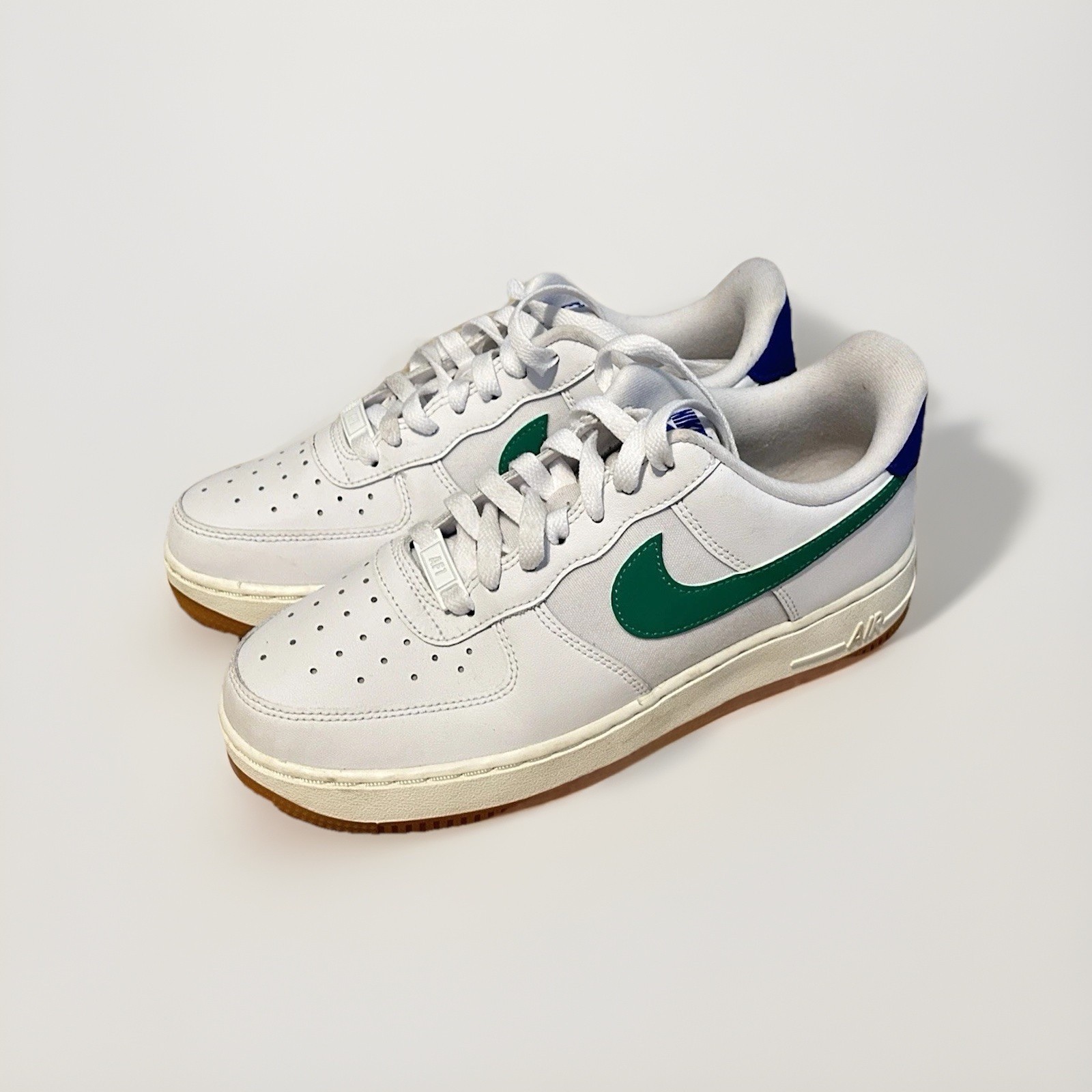 Nike Air Force 1 Low Top Men’s Lace-Up Sneakers White Green Blue Solid