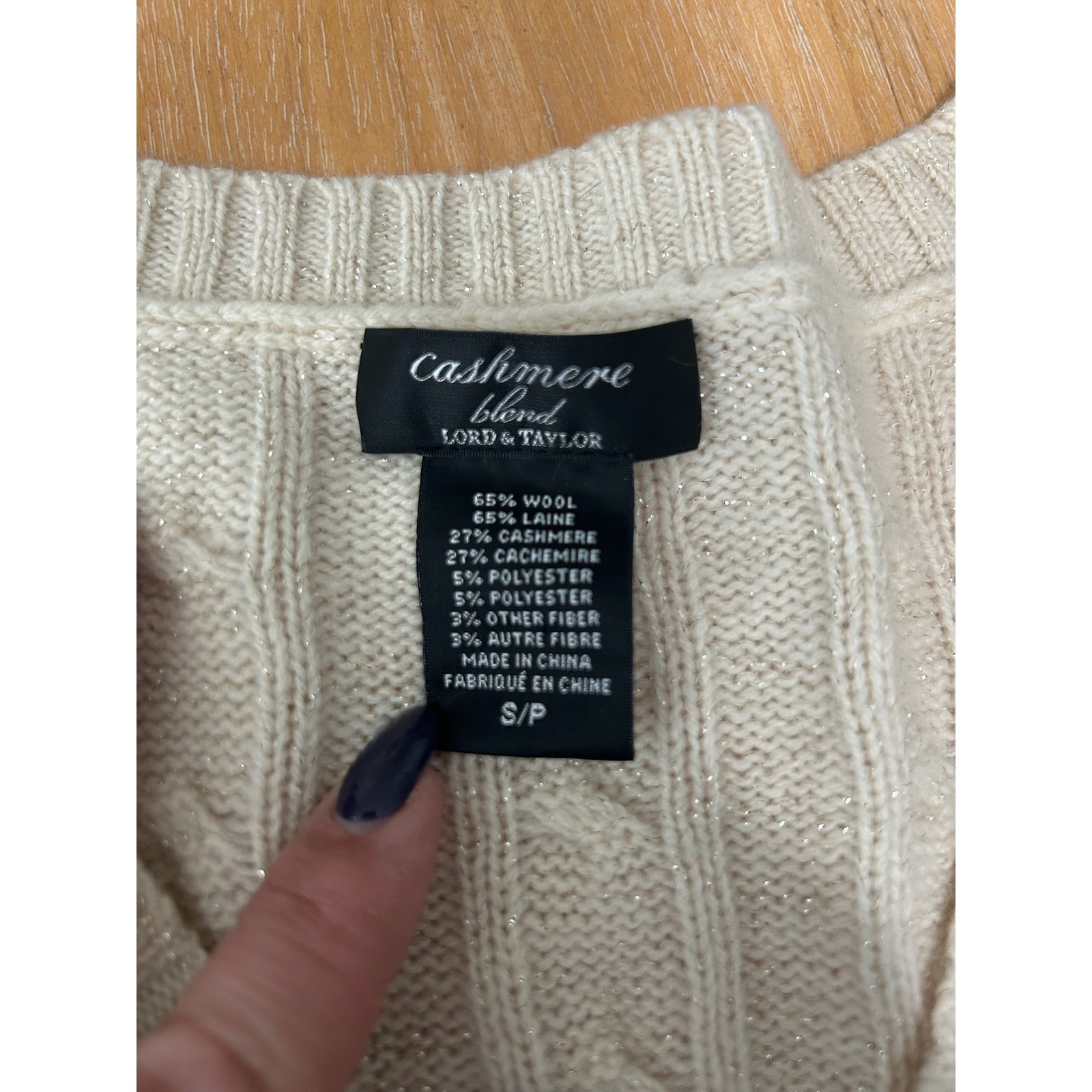 Lord & Taylor Cashmere Blend Cable Knit V Neck Sweater Cream Sm Petite Metallic