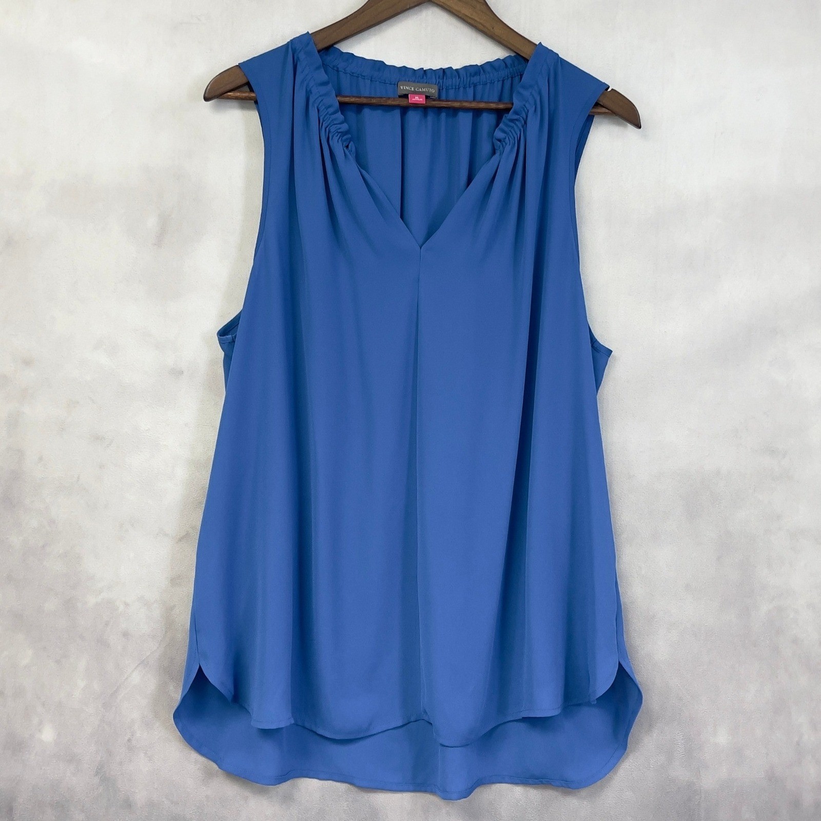 Vince Camuto Sleeveless Blouse Women XL Blue Flowy Minimalist Officecore Chic