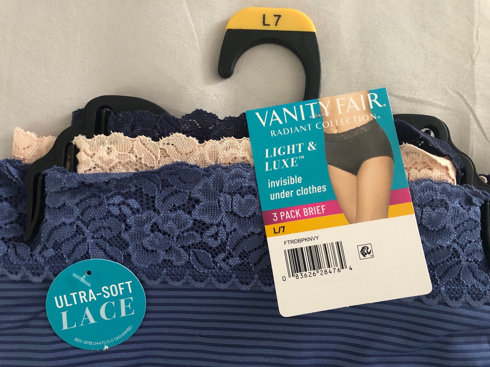 Vanity Fair Radiant Light & Luxe Soft Lace Brief Panties Striped 3 Pack Sz L/7