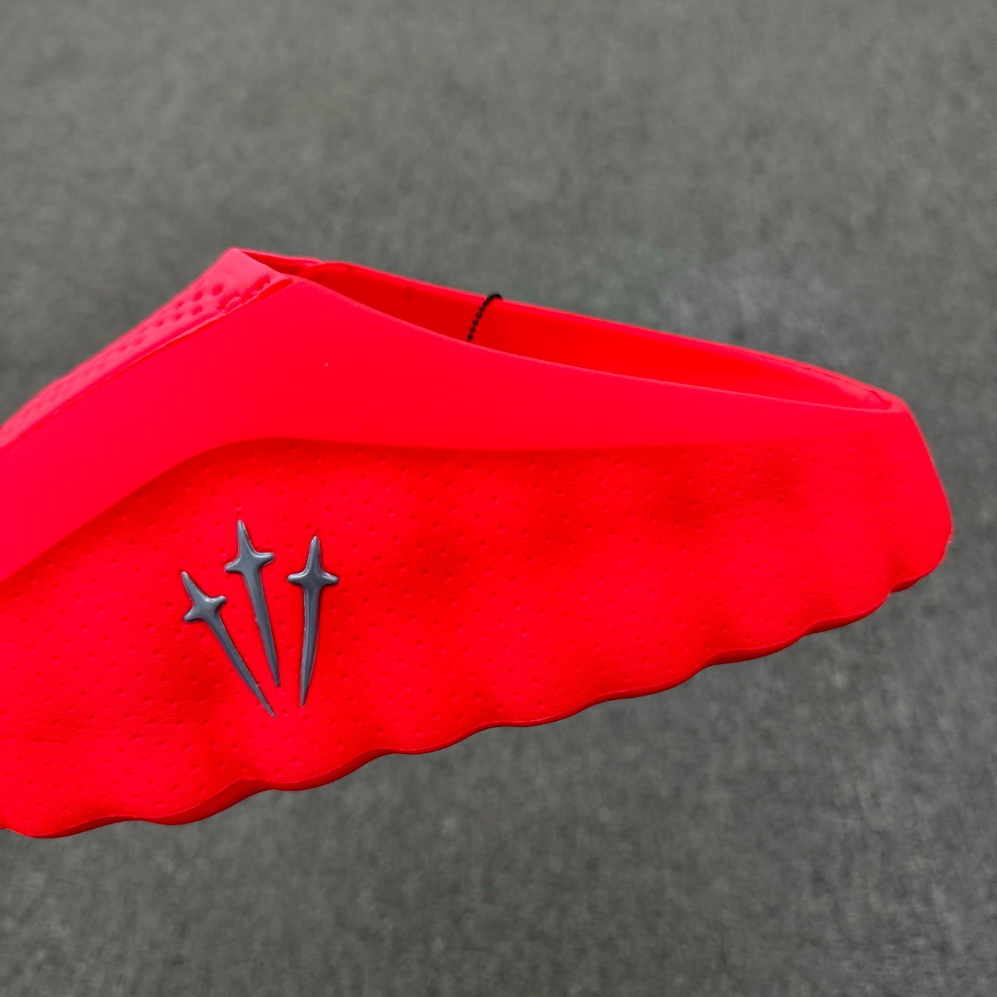 Nike x Travis Scott Mind 001 Bright Red Slip-On Clog Slippers