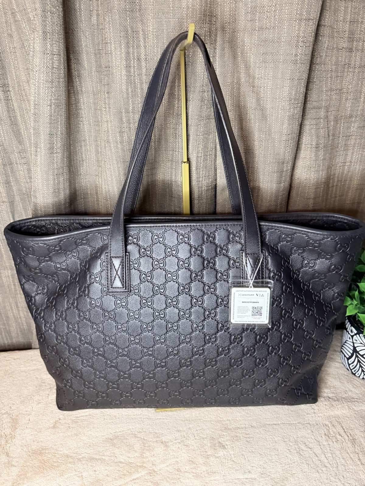 Gucci GG Supreme Monogram Black Shopping Tote Purse Bag Leather MINT