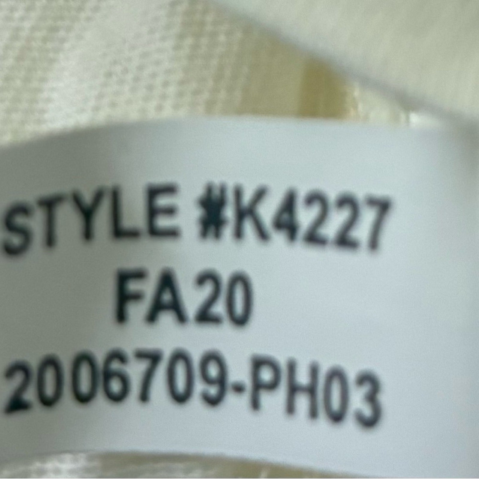 J Crew Womens Feather jersey turtleneck Basic Layer Mock Neck Ivory NWT Size: M