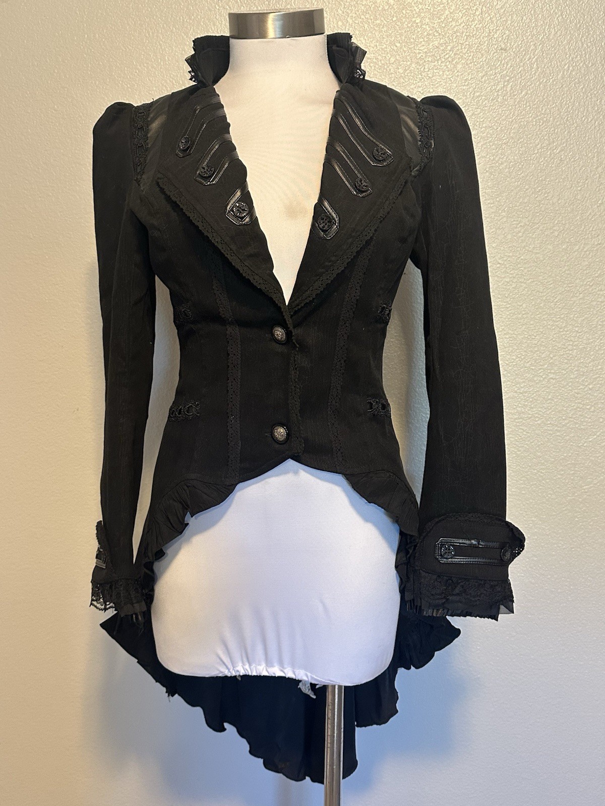 RQ-BL Red Queen’s Black Legion Steampunk Gothic Tailcoat Military Jacket sz.S