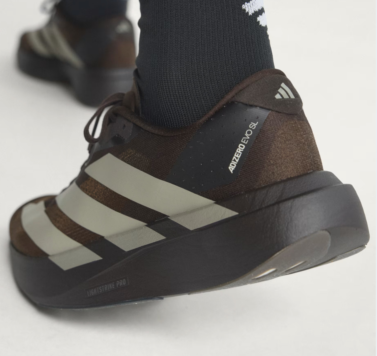 Adidas Men’s Adizero EVO SL Aurora Coffee Putty Beige Beige KI3946