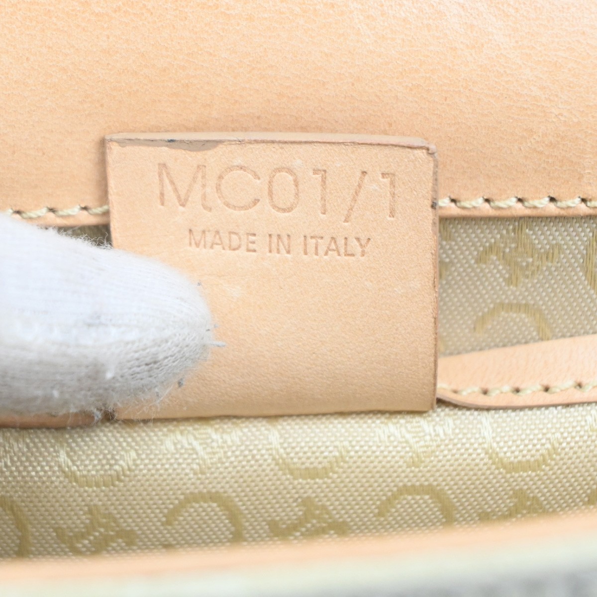 CELINE Logo C Macadam Shoulder Bag Leather Suede Ivory GHW Italy 69KC034