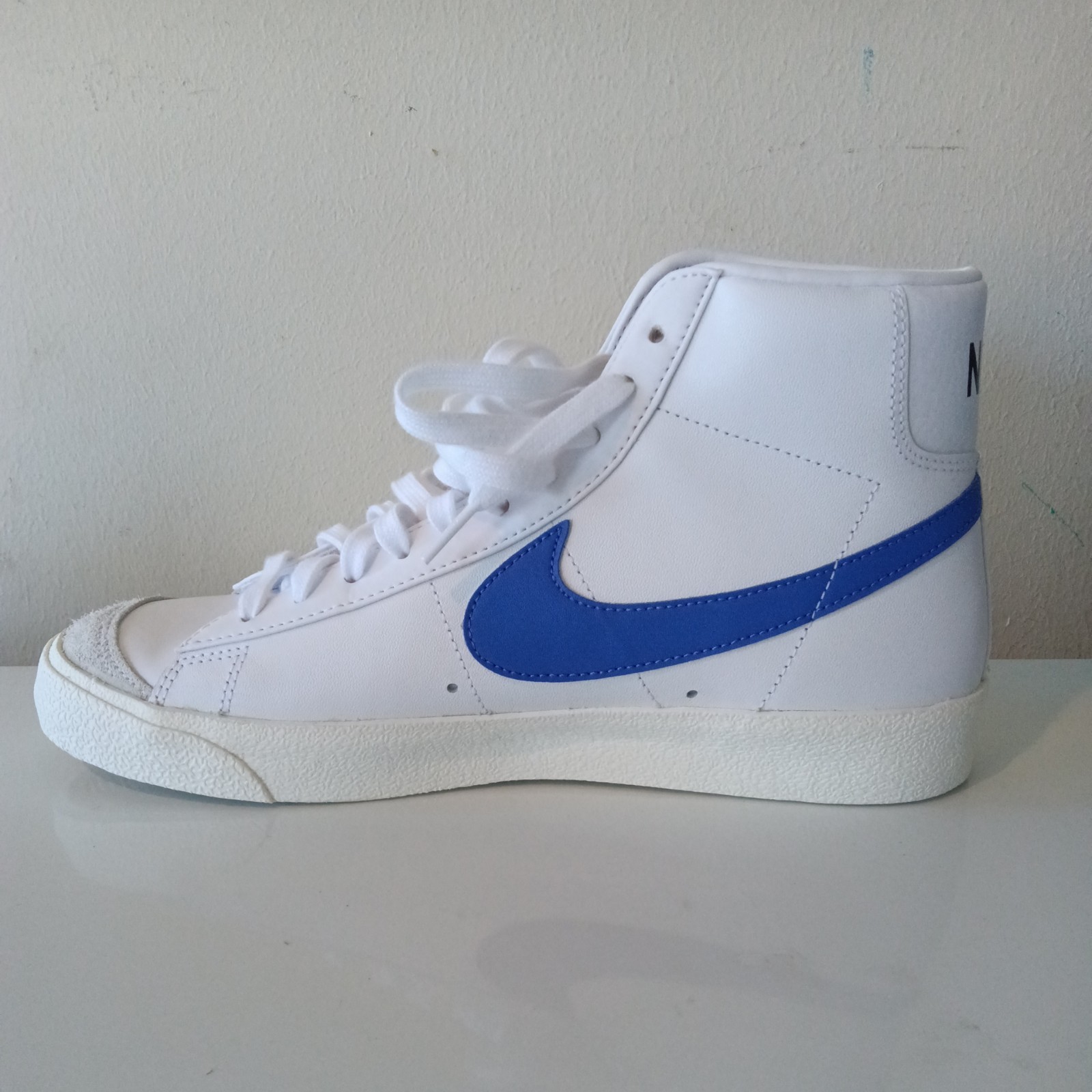 Nike Blazer Mid ‘77 Vintage Habanero Red Men’s Shoes Multi Sz (BQ6806 117)
