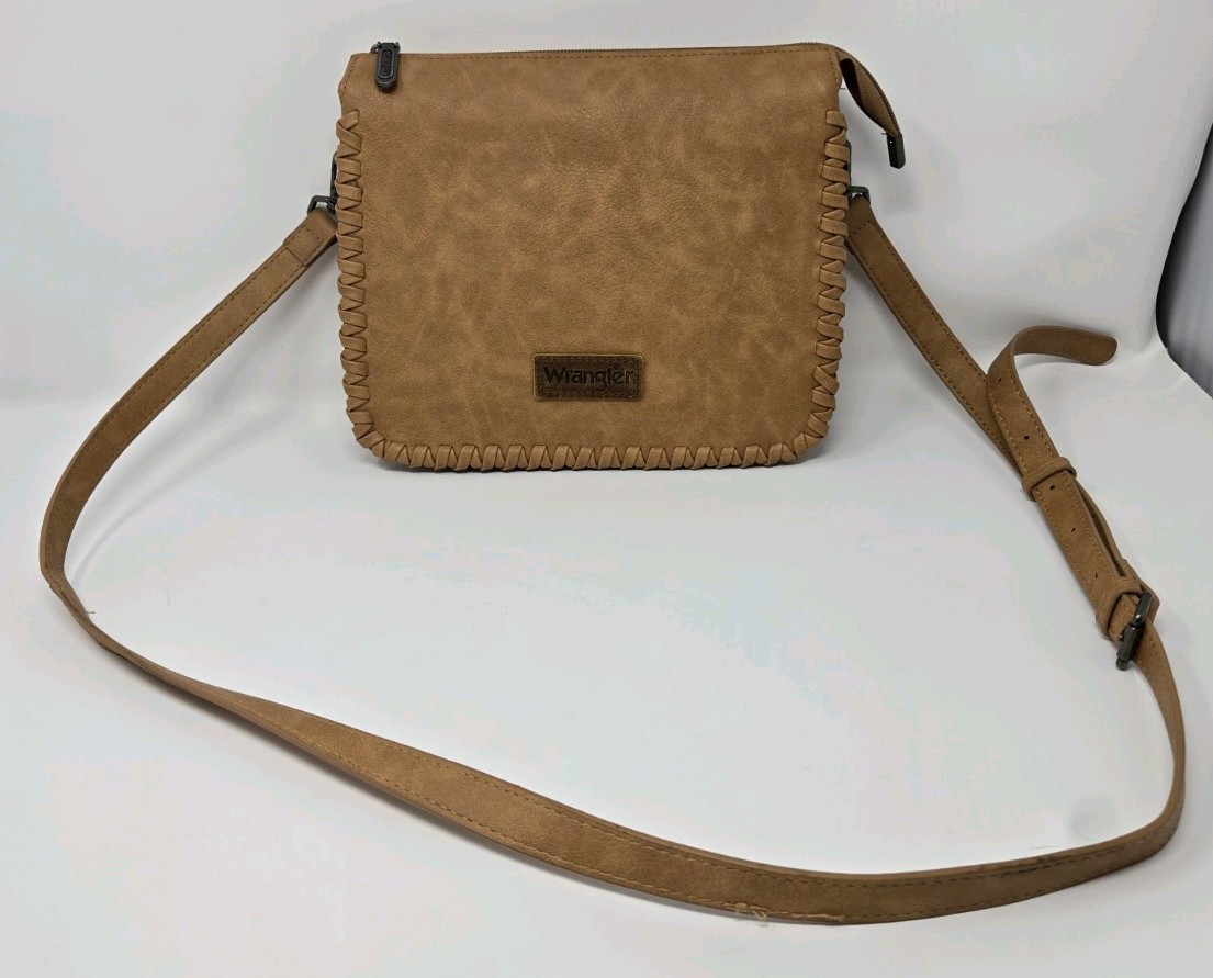 Wrangler Whipstitch Adjustable Crossbody Light Brown Leather Western purse bag