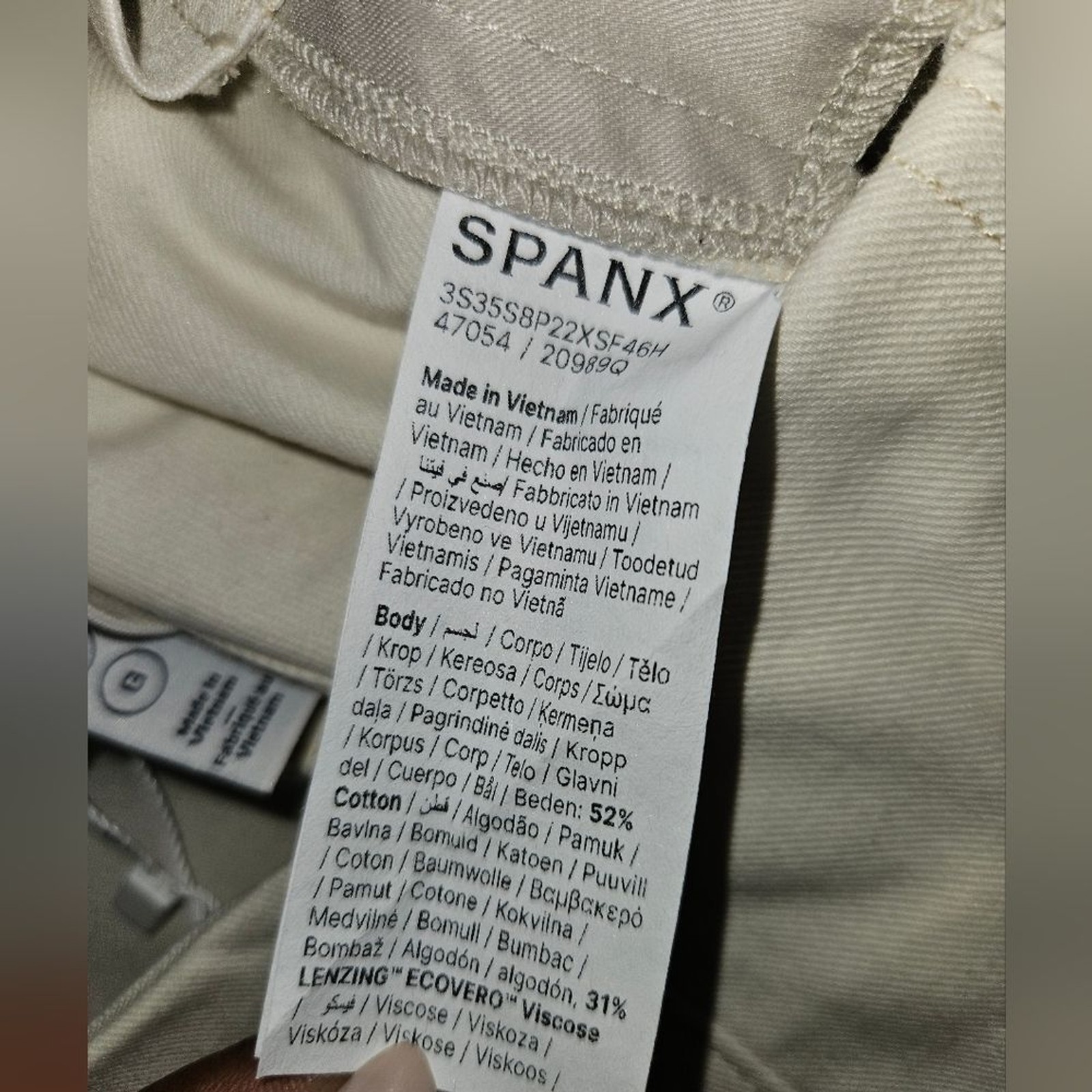 Spanx Zero Strecth Twill Wide Leg High-Rise Ivory Pants Size L (P) NEW