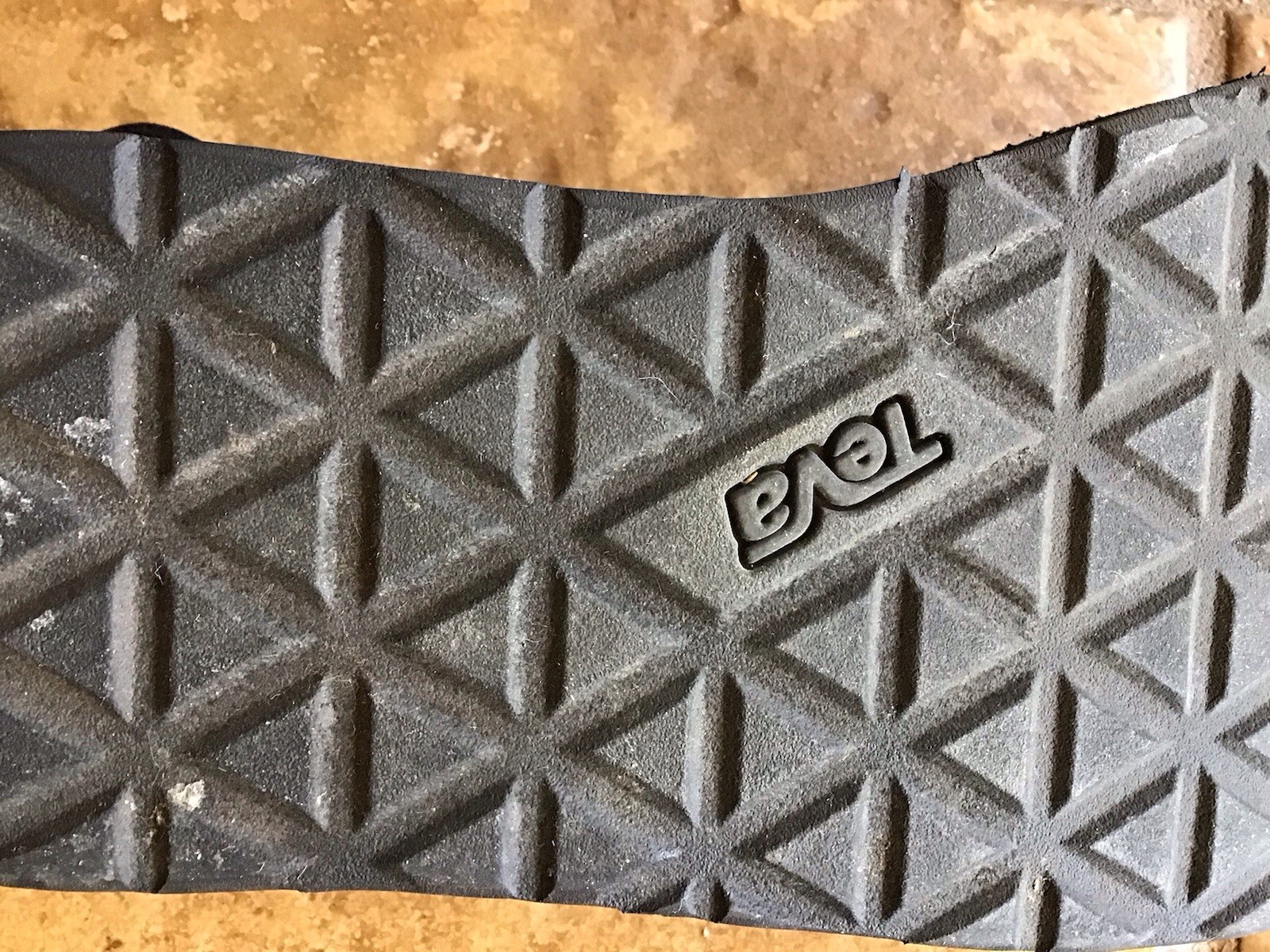 Teva Midform Infinity Sandal Black Size 6