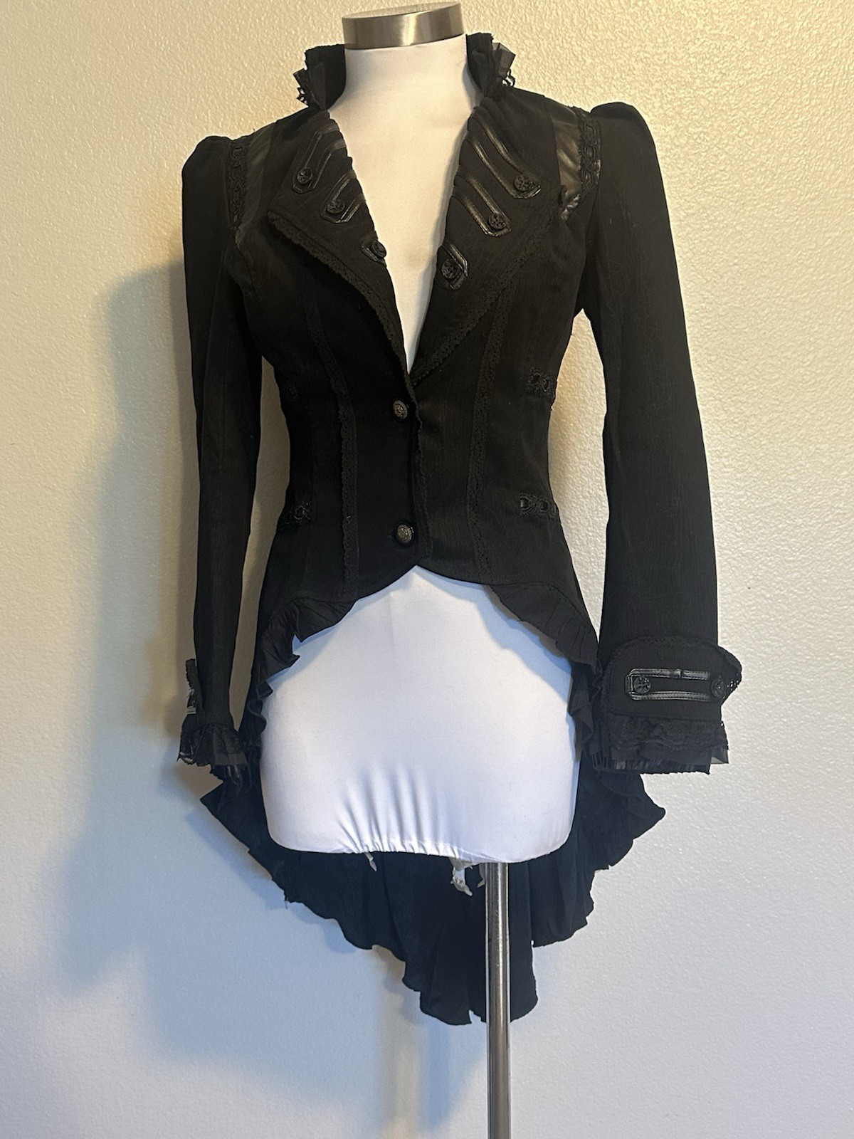 RQ-BL Red Queen’s Black Legion Steampunk Gothic Tailcoat Military Jacket sz.S