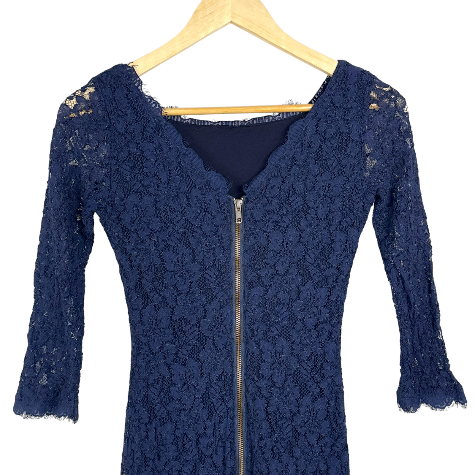 Diane Von Furstenburg Zarita Lace Mini Dress Navy Blue Women’s Size 2 Designer