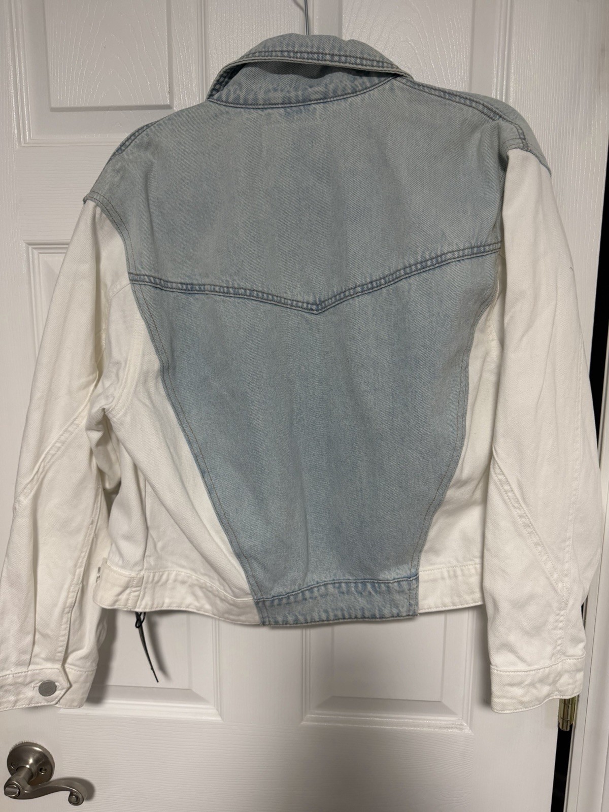 BLANKNYC Women’s Colorblock Denim Jacket Blue/White Button Front Collared M