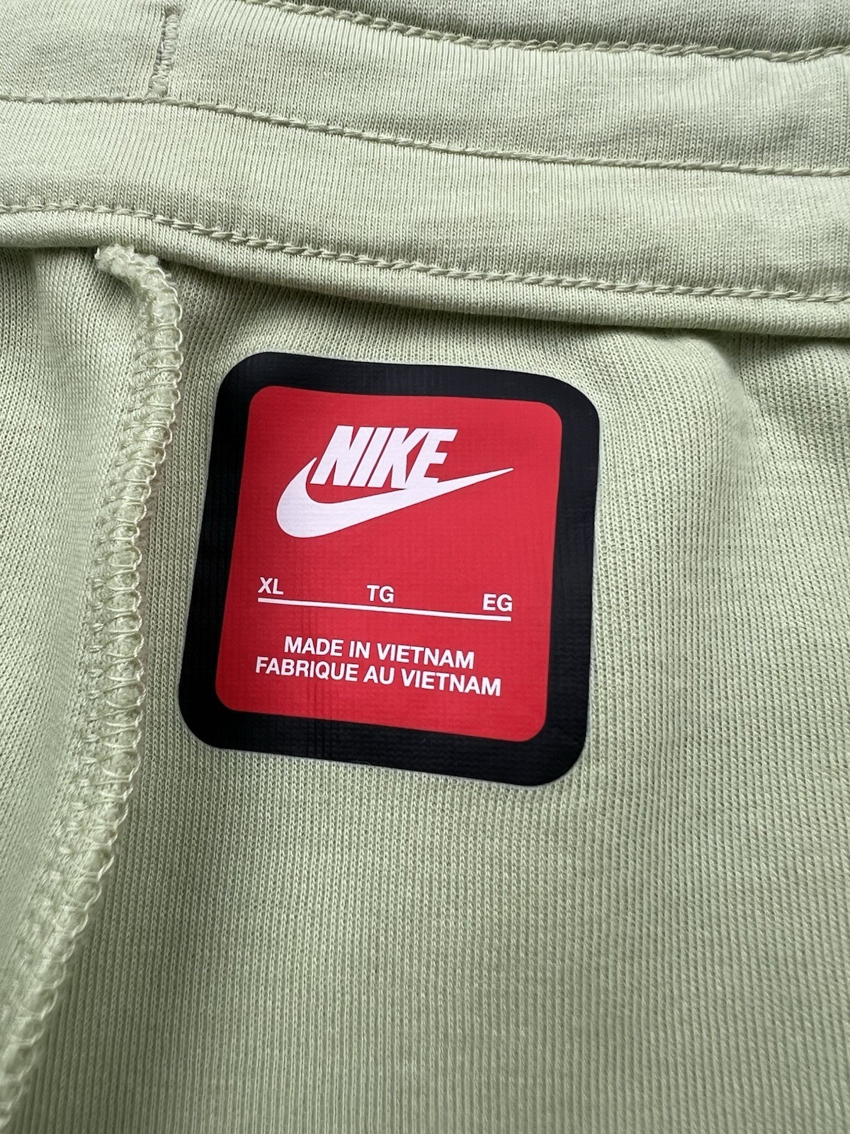 Nike Tech Fleece Open Hem Sweatpants Men’s Size XL FZ7583-371 Olive Aura NWT