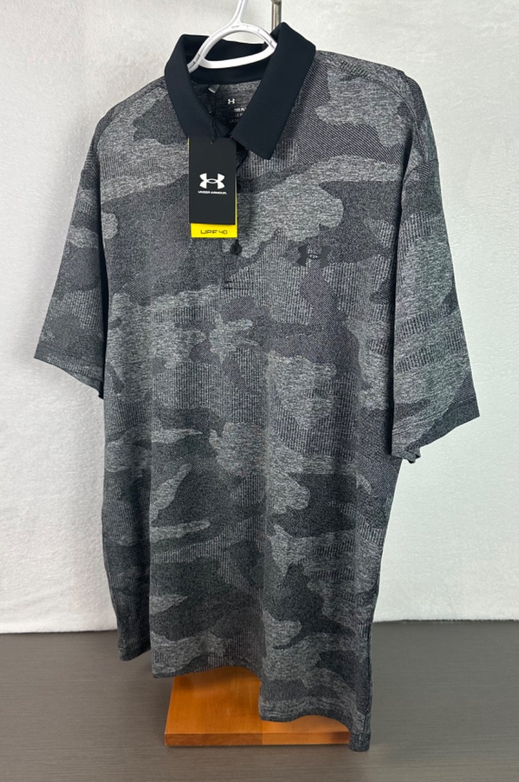 Under Armour Men’s Gray/Black Playoff Camo Jacquard Polo Shirt Large NWT