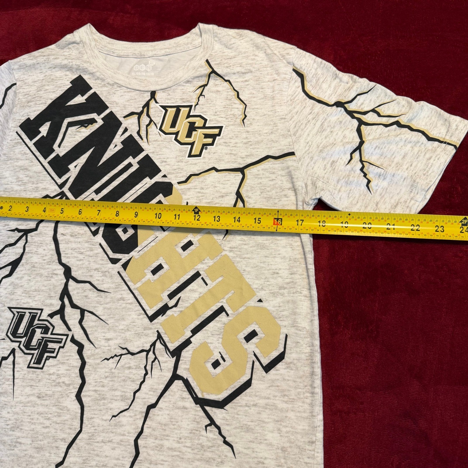 Gen2 UCF Knights Youth T-Shirt Gray Lightning Graphic Boys XL 18/20 NCAA Tee