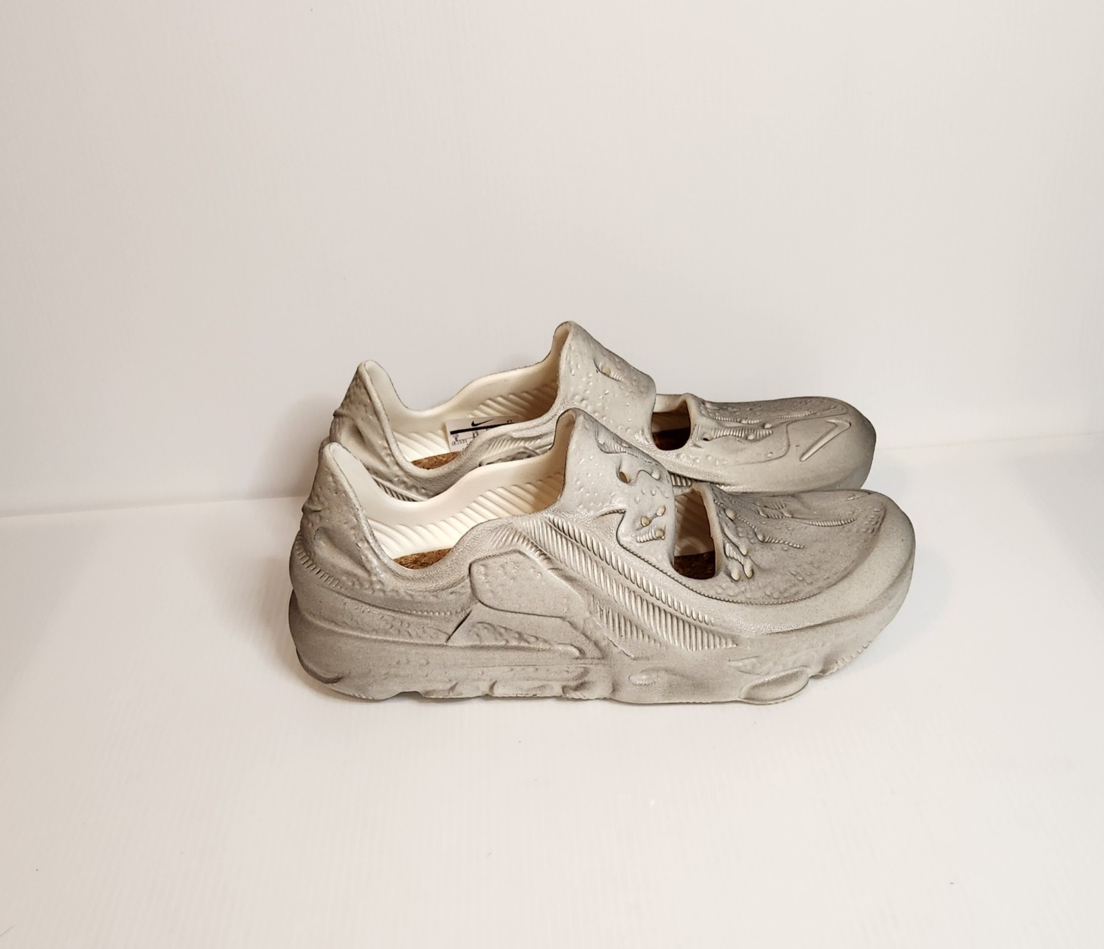 Nike ISPA Universal Nature White Sandal , Size 6 /7.5 wmns DM0886-103
