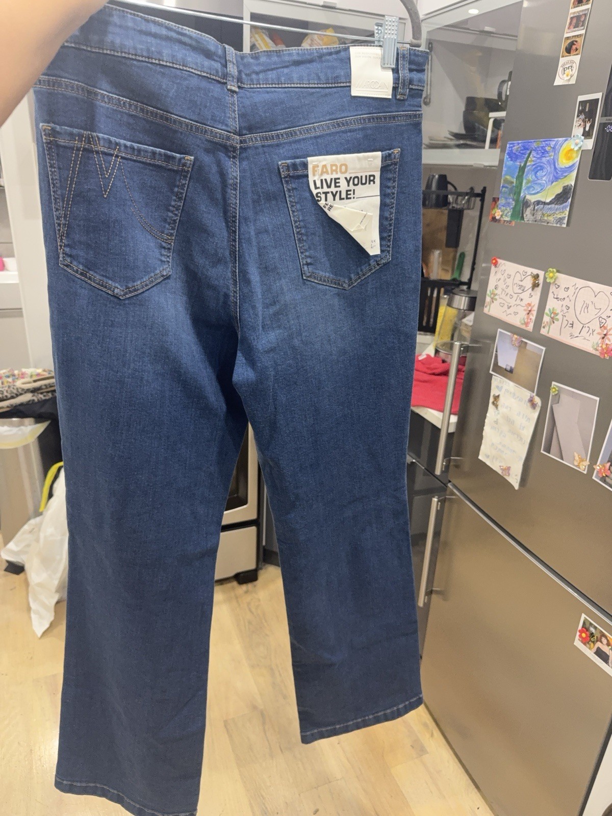 Marc Cain Blue Denim Straight Jeans N 6 Regular Rise 5-Pocket Button Logo