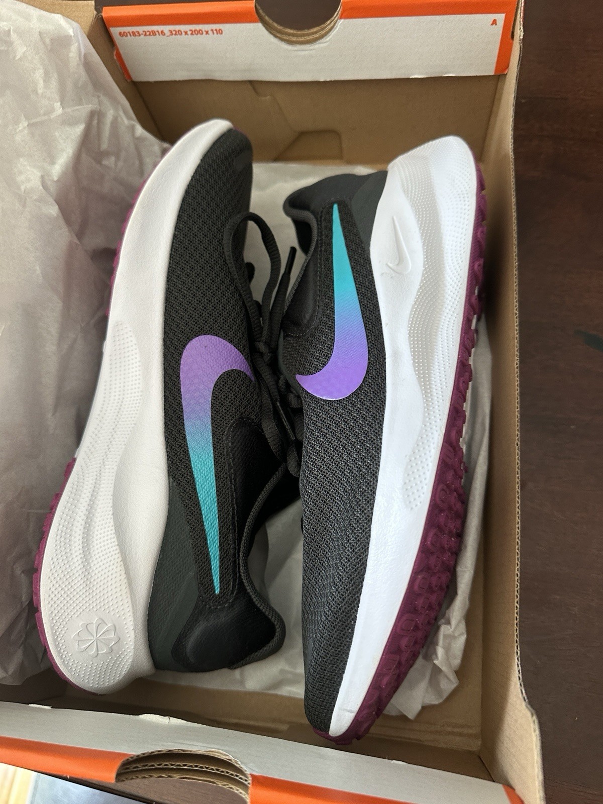 Size 8 – Nike Revolution 7 Dark Smoke Grey Dusty Cactus W