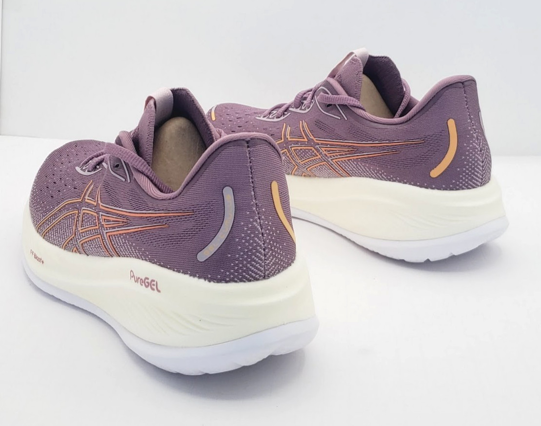 Asics Womens (Size 8 Medium) Gel Cumulus 26 Lightweight Running Shoes EXCELLENT