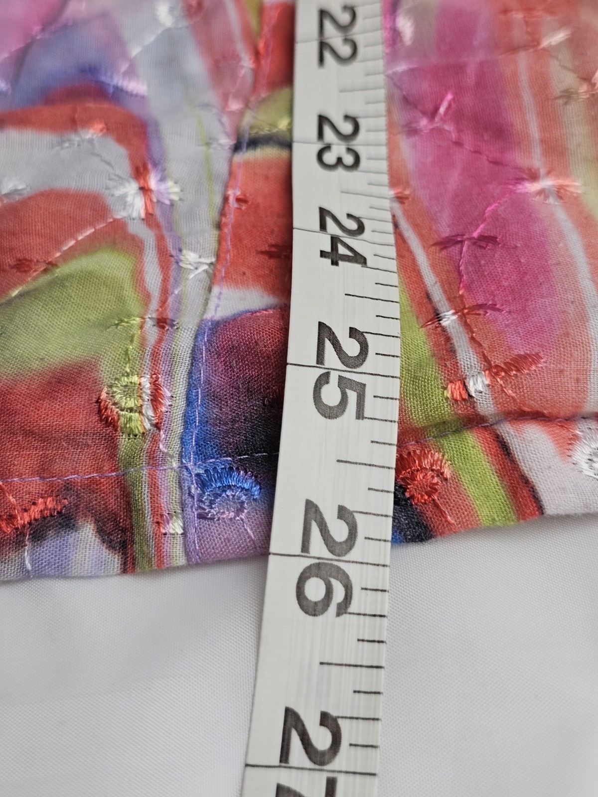 Barco Scrub Top Womens Size Small Multicolor Pit To Pit 18in V-Neck Pockets