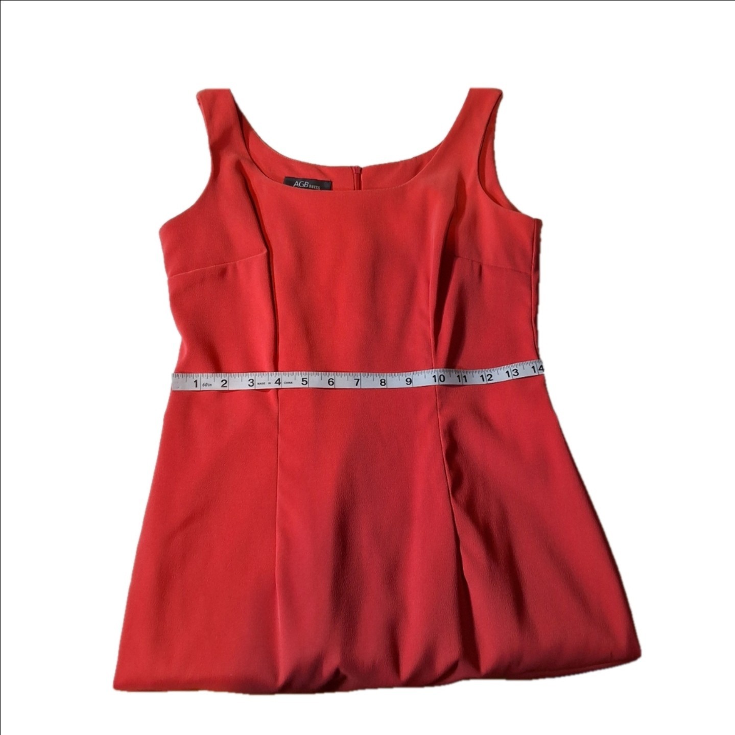 Elevate Your Style with Our Elegant Red/Coral Sleeveless Dress – Perfect for Any