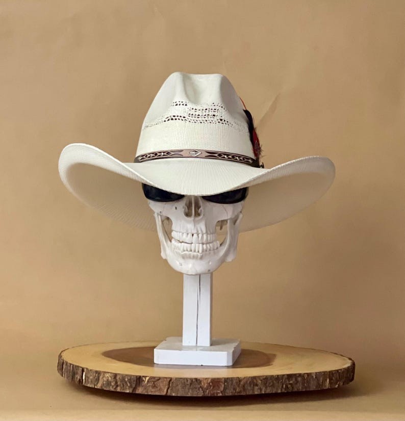Bangora White Gus Style Cowboy hat, with an elastic sweat bandana