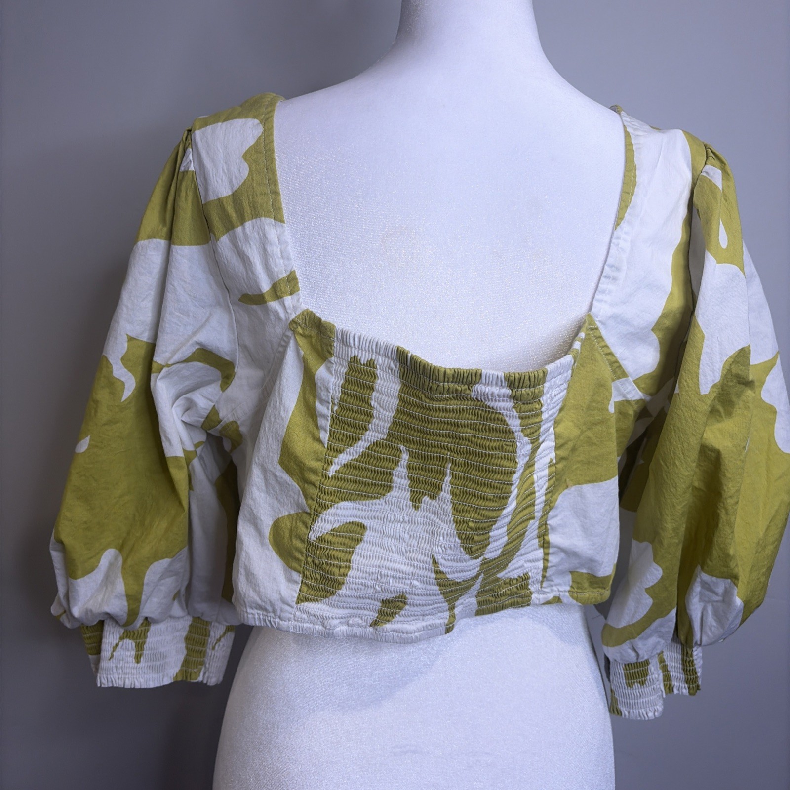 Future Collective Crop Top Sz XL Women’s Green White Puff Sleeved Sweetheart