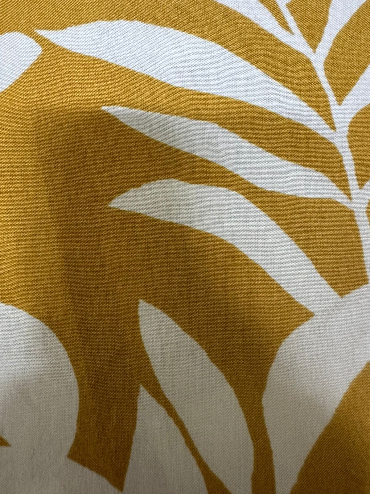 Old Navy Men XXL Tropical Leaf Print Short Sleeve Button Up Shirt Mustard Yellow