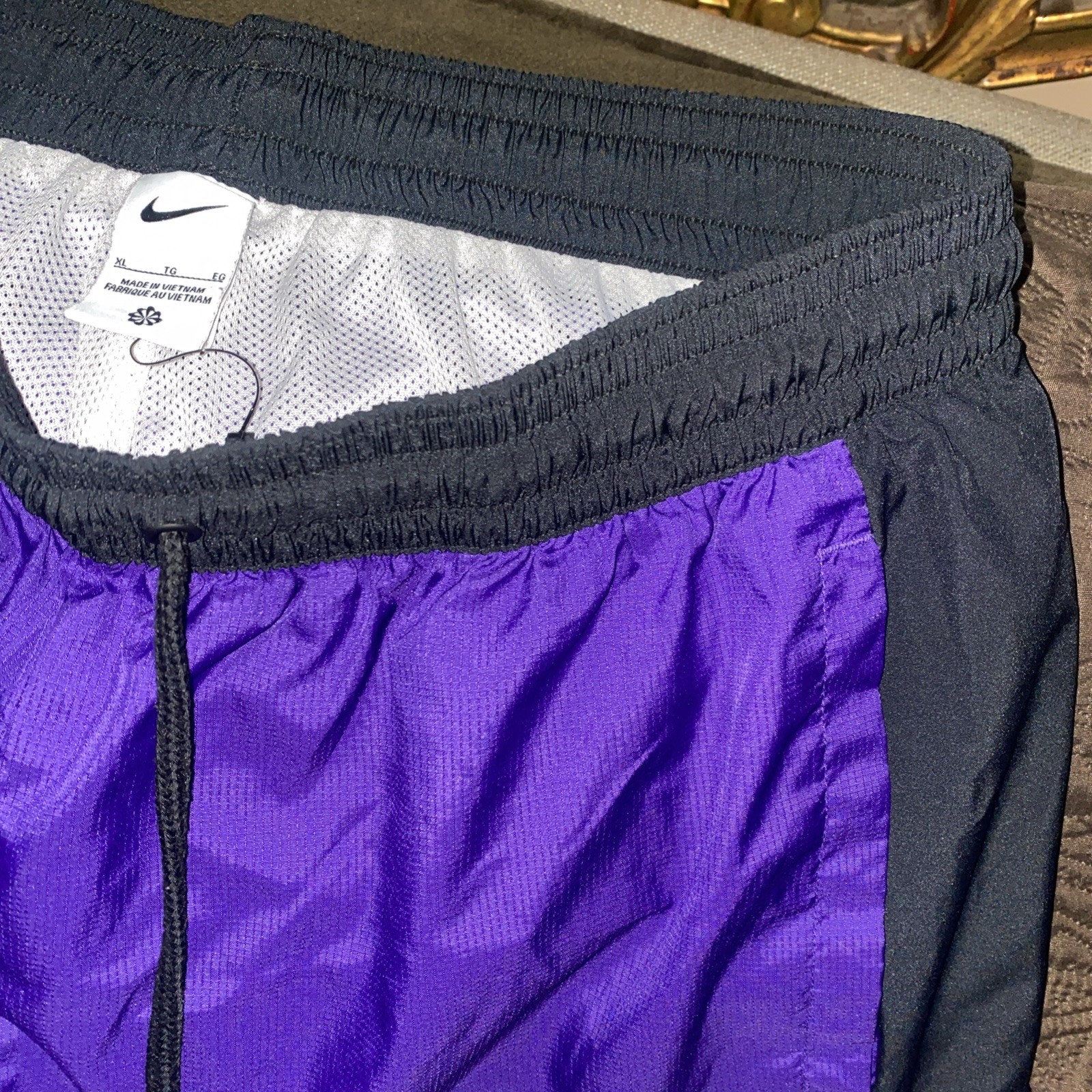 Nike Force Windbreaker Jogging Pants Size Extra Large Purple Black And White