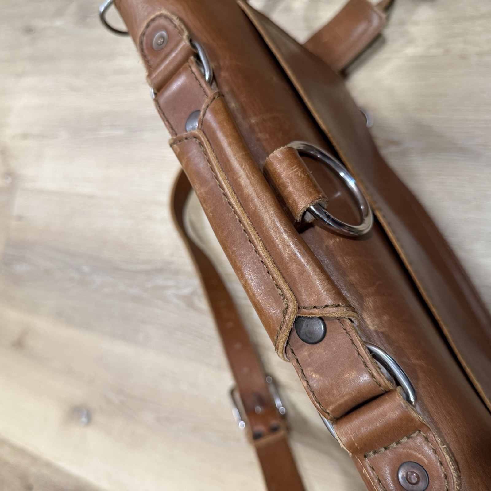 Saddleback Leather Thin Front Pocket Briefcase Chestnut WORN STRAP AND SCRATCHES