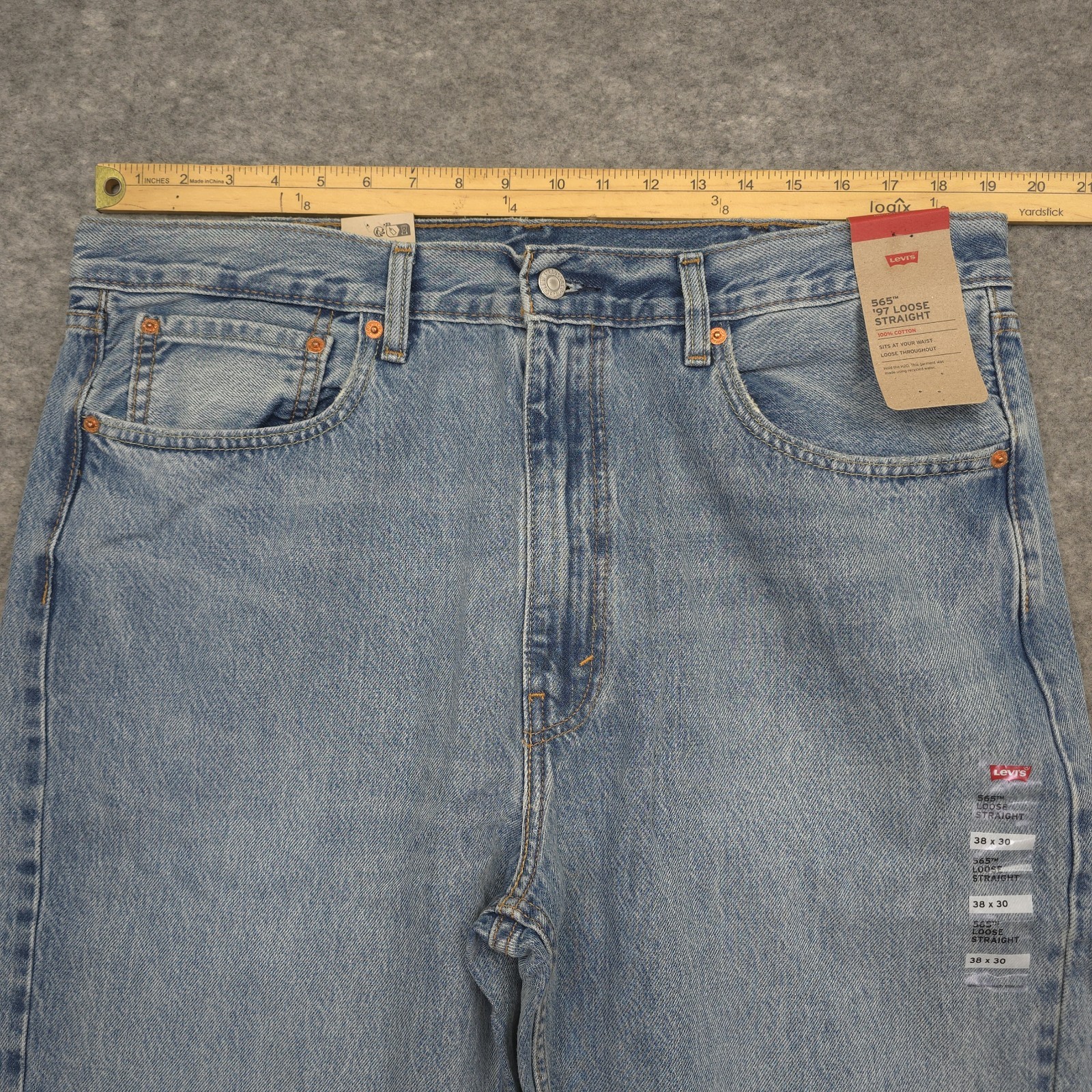 NEW Levi’s 565 ‘97 Loose Straight Jeans Mens 38×30 Blue Lt Wash Denim Baggy NWT