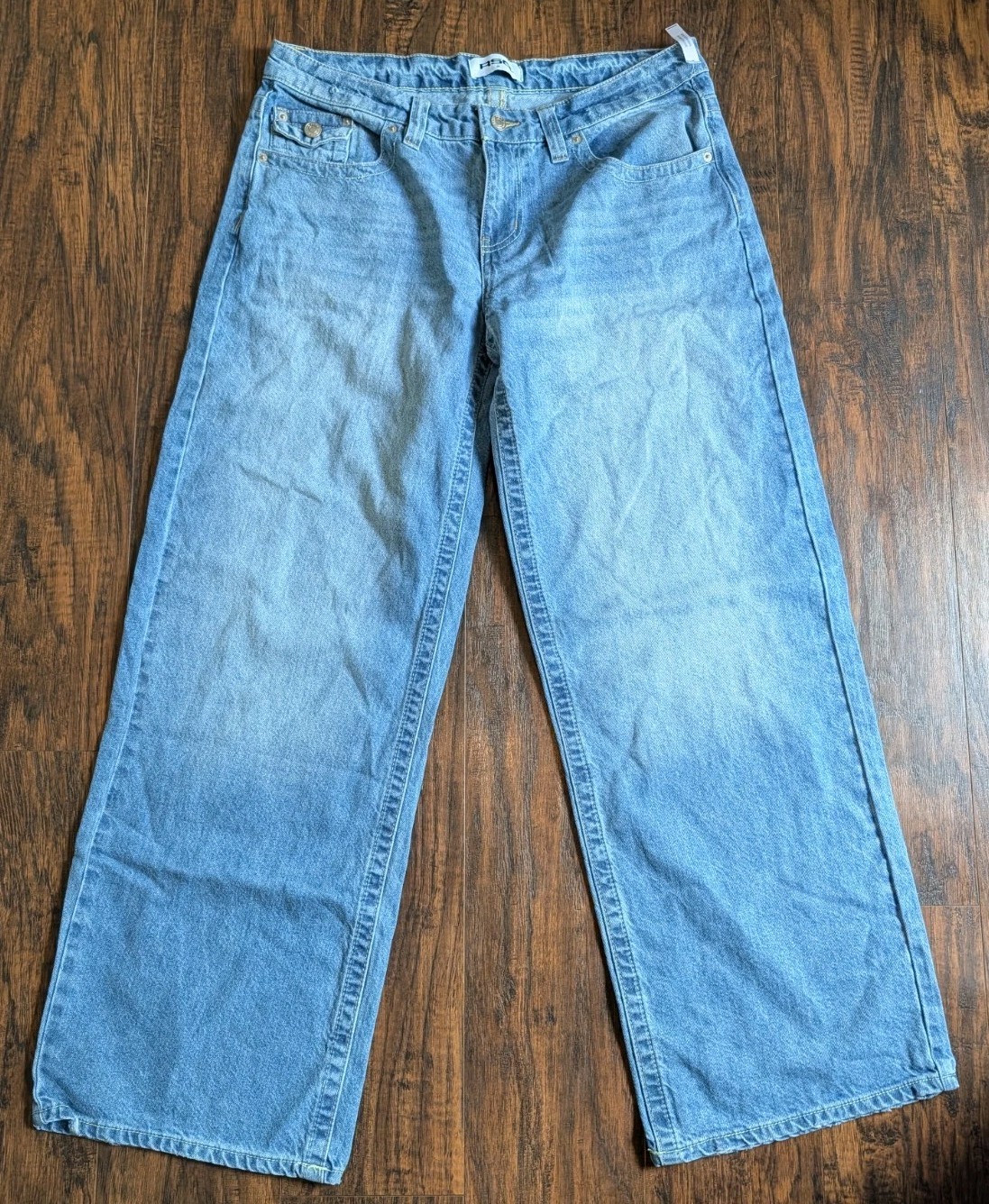RSQ Wide Leg Baggy Jeans Women’s Size 29, 30″ Ins, Medium Wash Mid Rise NWT