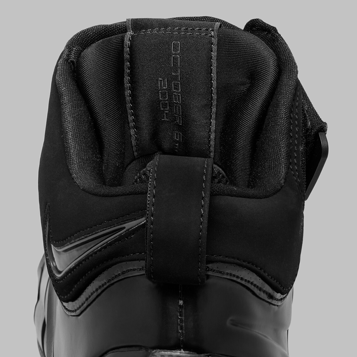 Nike LeBron James IV 4 Blackout Black Anthracite FJ1597-001 sz 9.5 Men’s