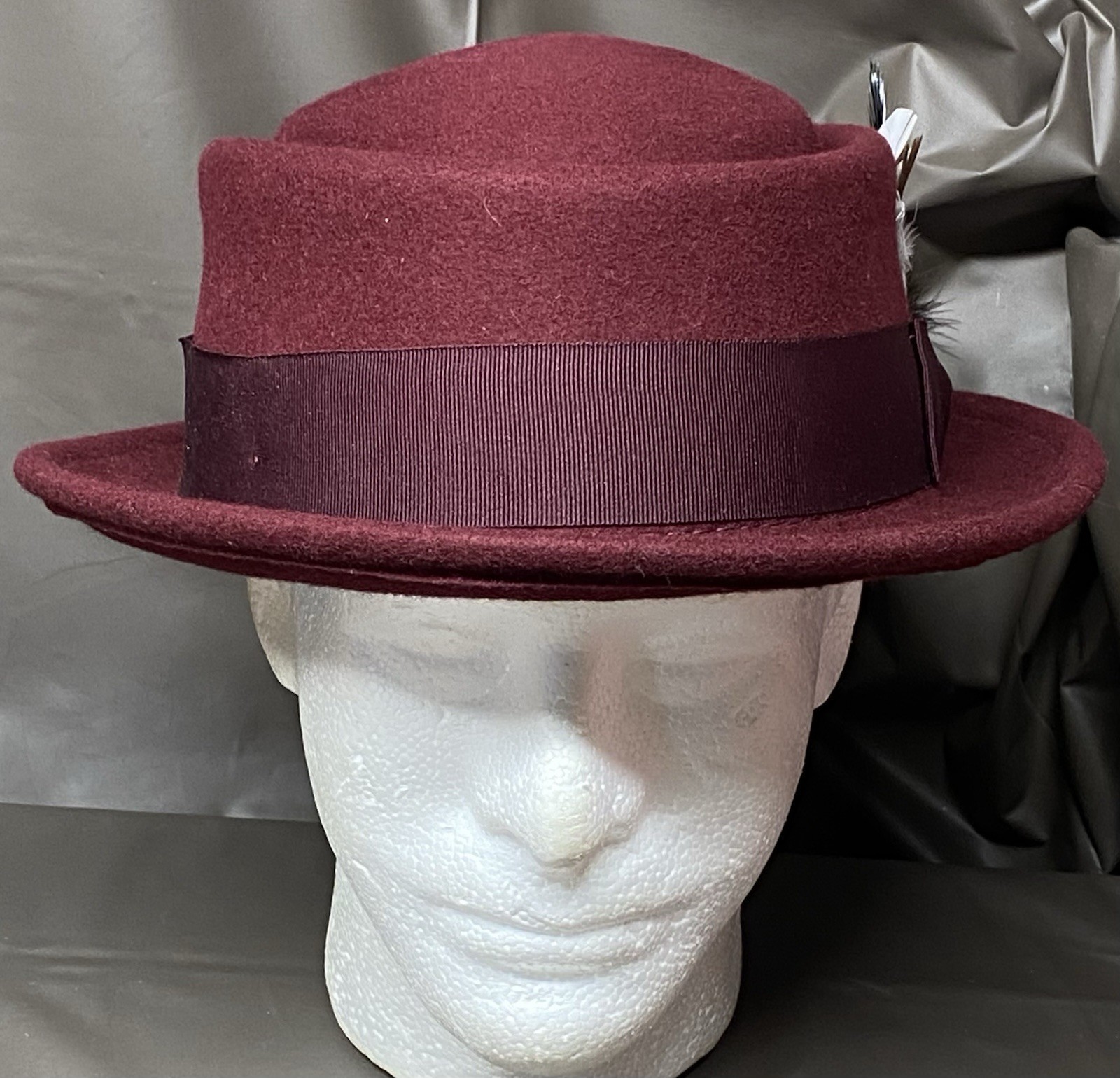 Different Touch Burgundy Pork Pie Hat 100% Wool Felt Stingy Brim Feather Large