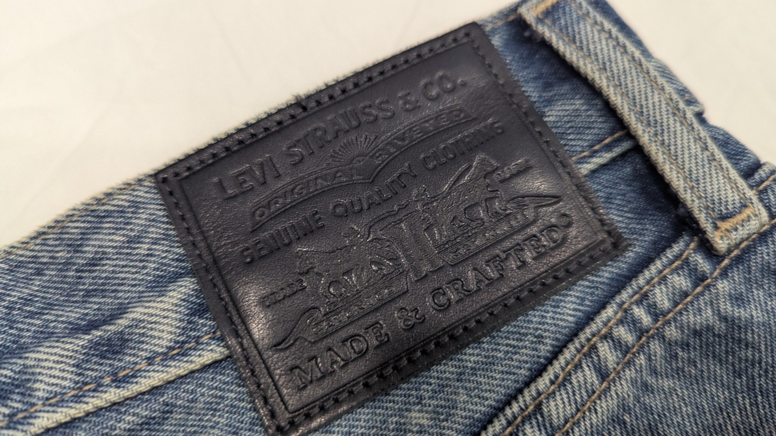 Levi’s Made Crafted Column Pant Denim Jeans W26 L27 Women’s Blue Organic Cotton
