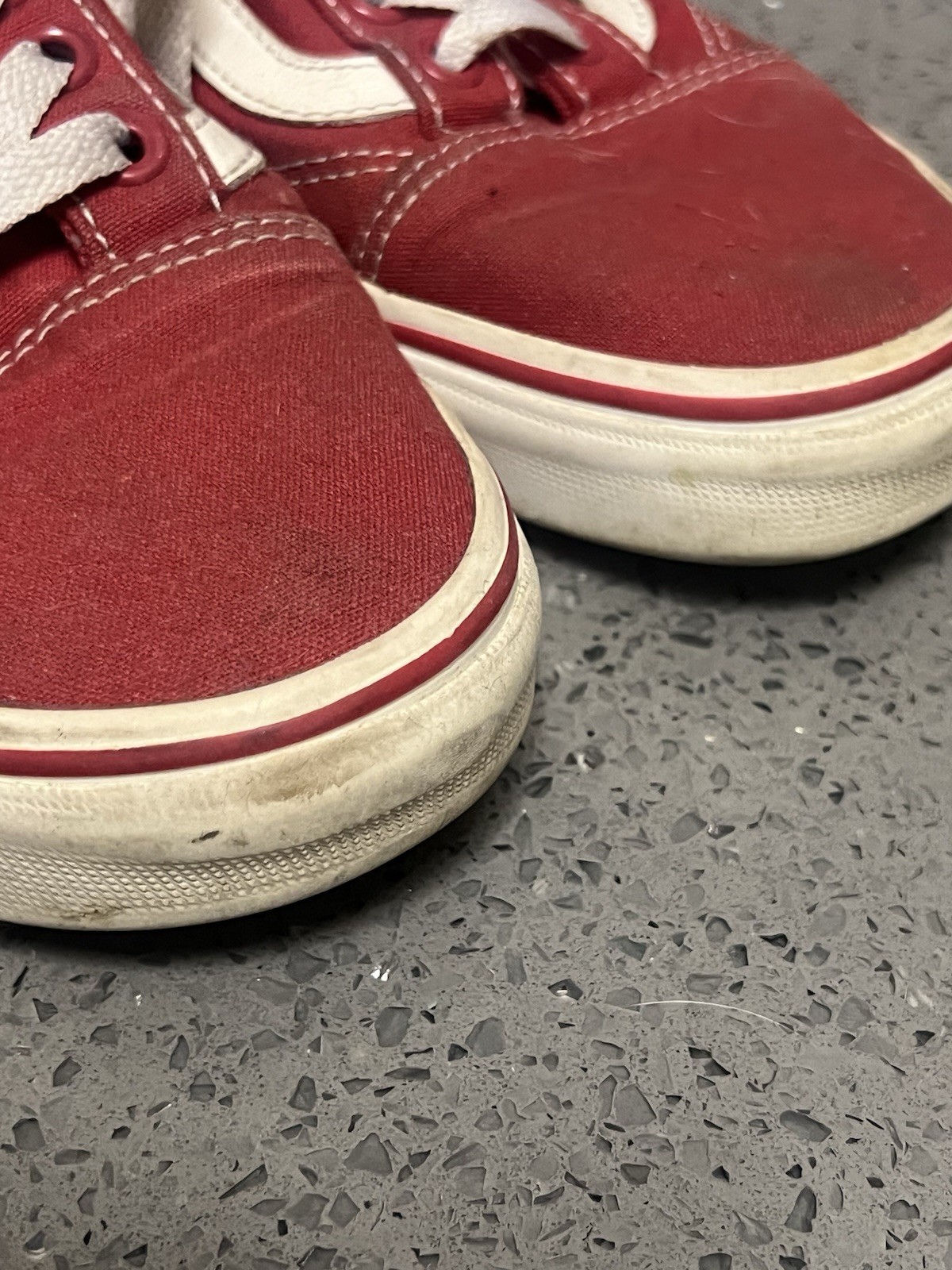 Vans Sneakers (Men 5.5 / Women’s 7)