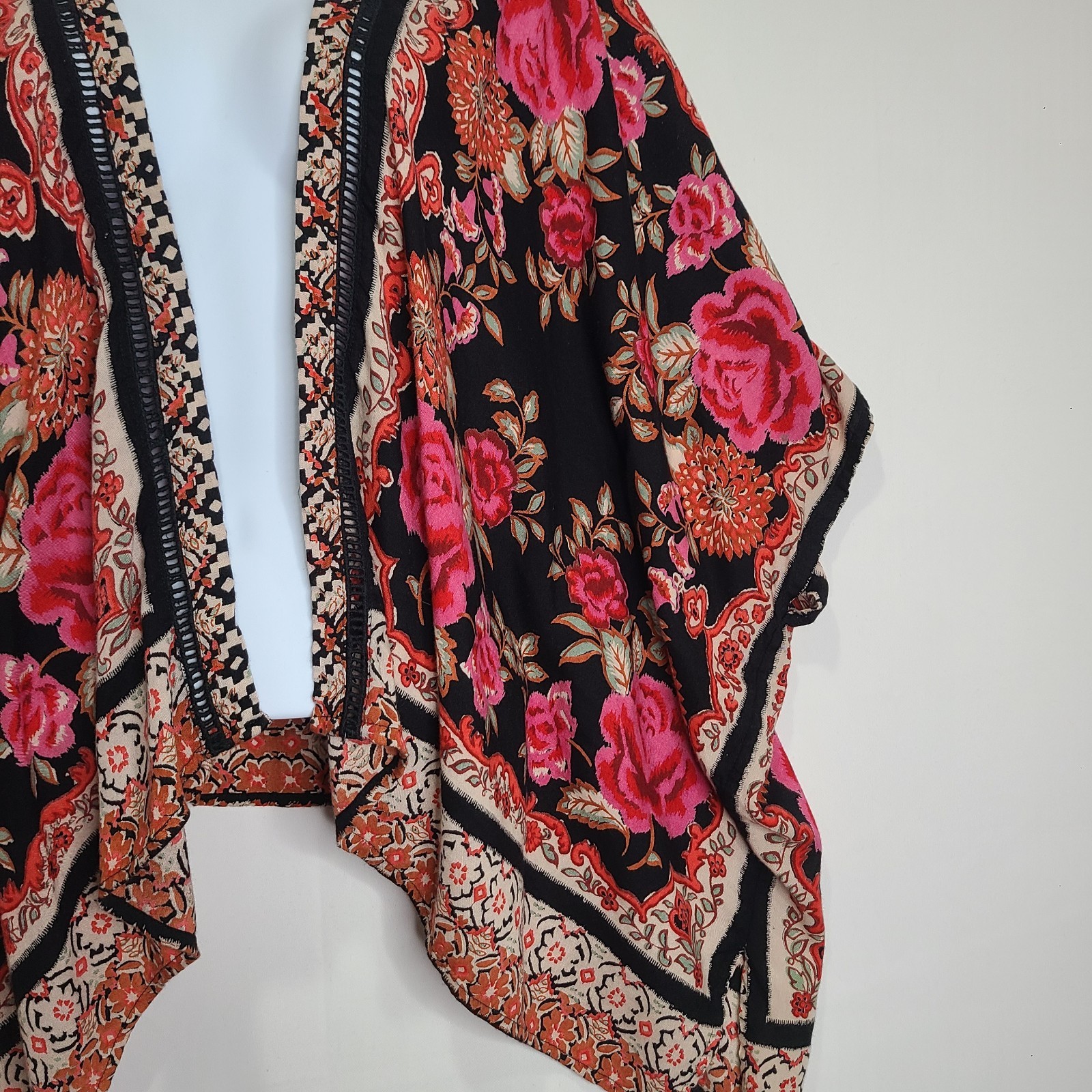 Vtg 90s Y2K Angie Colorful Lightweight Oversized Relaxed Shawl Roses Floral Lg