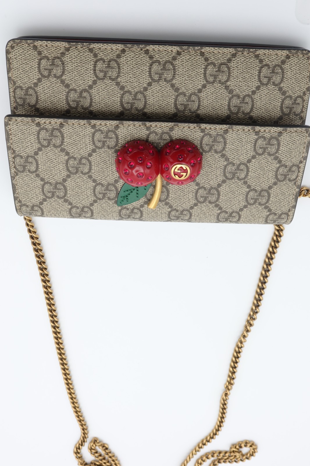 Gucci GG Supreme Monogram Mini Cherry Chain Bag