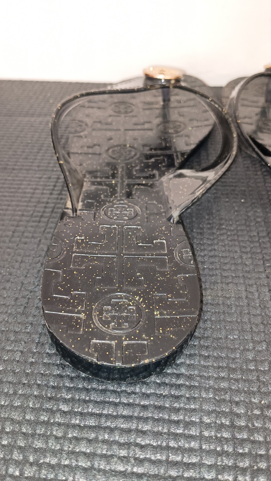 Tory Burch Jelly Sparkle Flip Flops Fit Like 9 Measurements In Pictures