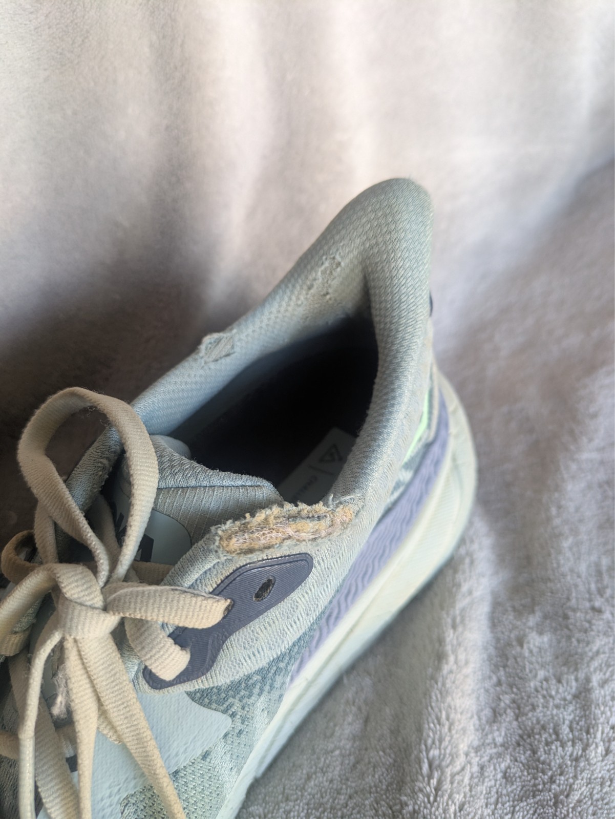 HOKA Women’s Challenger ATR 7 Trail Shoe Druzy/Droplet Size 7D (7 Wide)