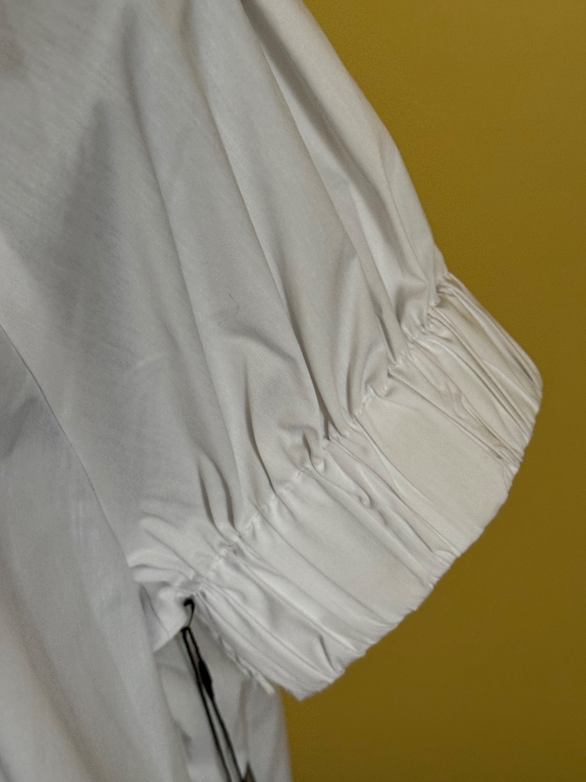 Ladies Nicole Miller Brilliant White Cotton/Spand Short Sleeve Top/Blouse L NWT