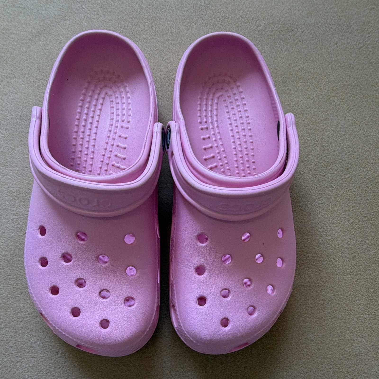Crocs Classic Unisex Kids Pink Clog Slip On Strap Logo US 6 UK 5 AU 5