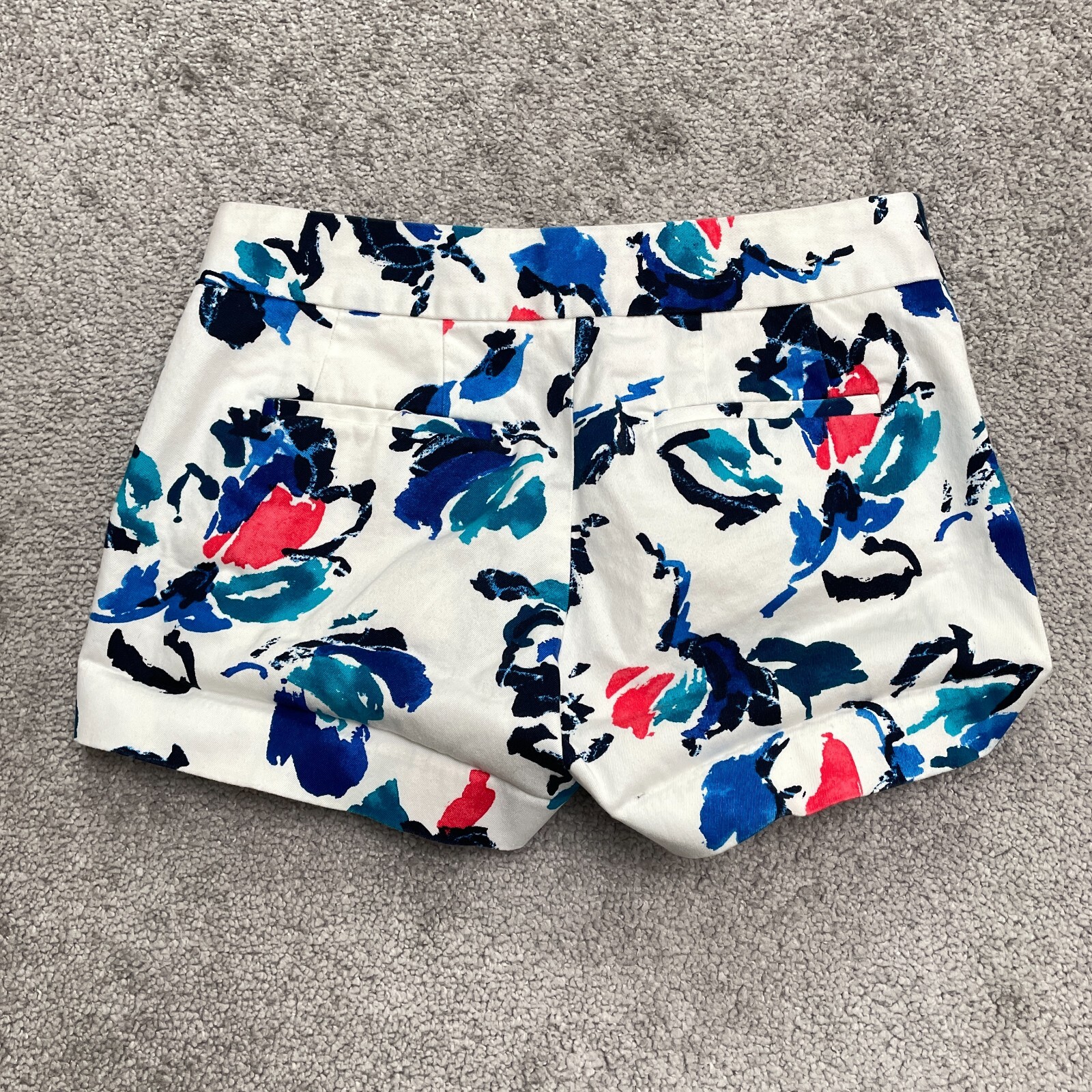 J.Crew Stretch Bermuda Casual Shorts Womens 00 White Floral Mid Rise Cotton 3″