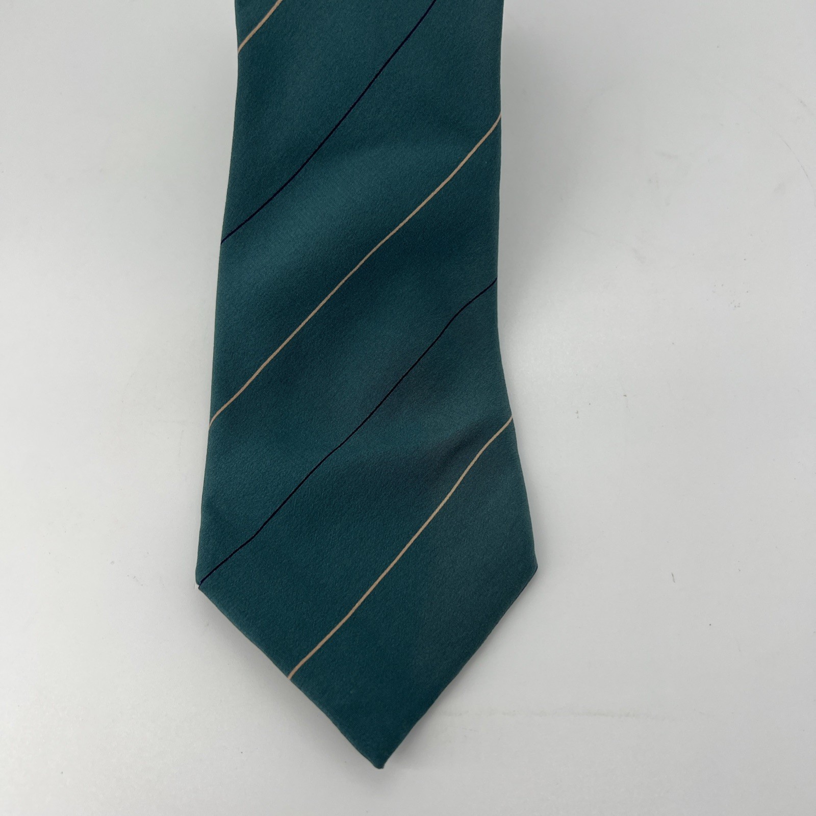 Ermenegildo Zegna 100% Silk Tie Green Striped 58.5 x 3.25″ Made In Italy