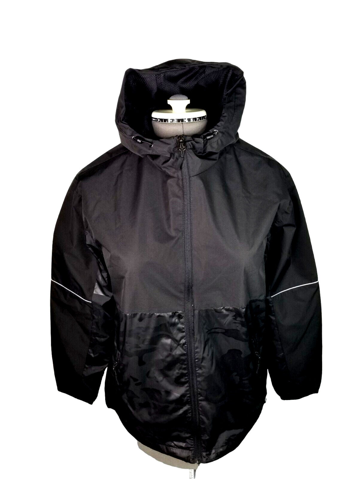 Mountain Club Black Gray Men’s Jacket Size L PIT TO PIT 24 IN