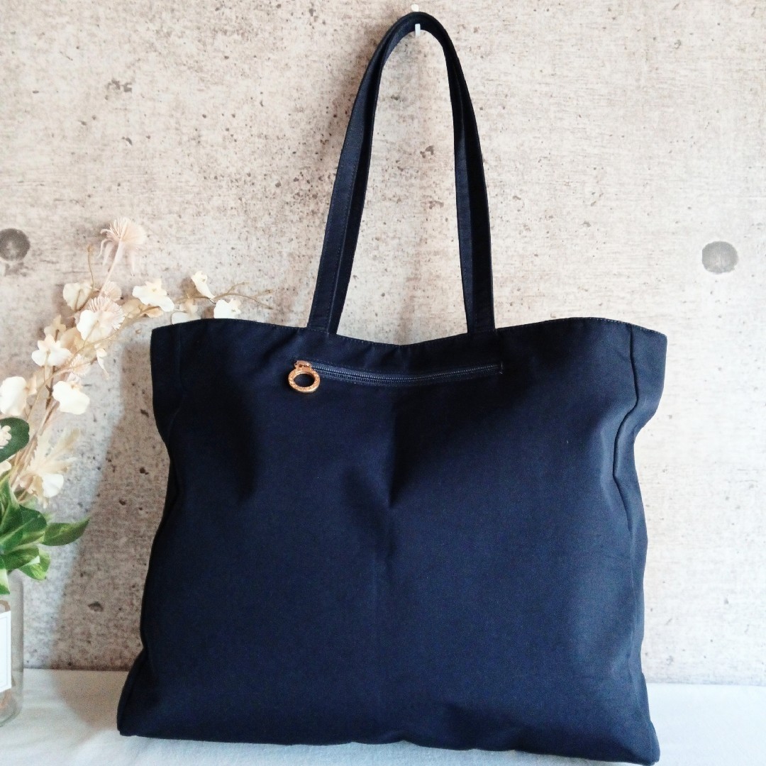 Versace Tote Bag Large Capacity Bag Vintage Size: W: 19.7 × H: 15.7 in.