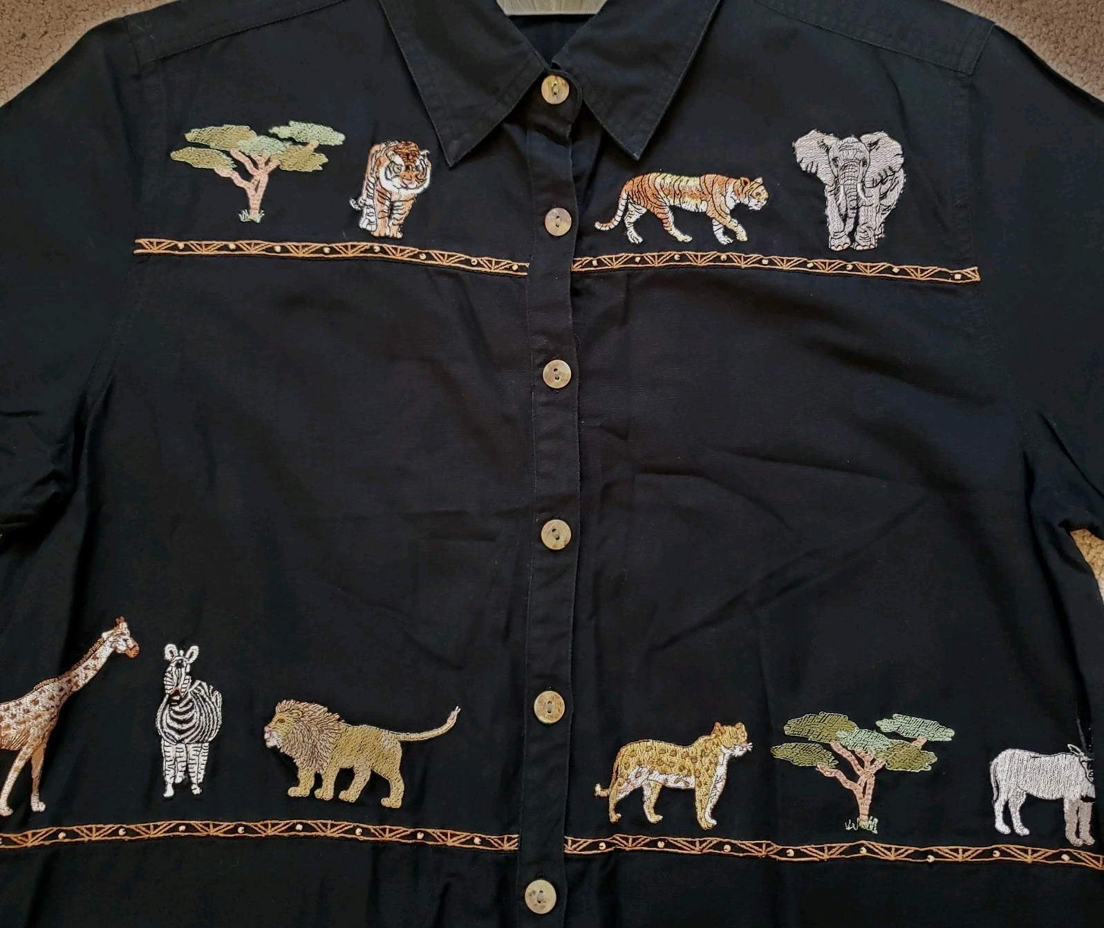 Vintage Lemon Grass Button Front Shirt Embroidered Animals Safari Black Size M
