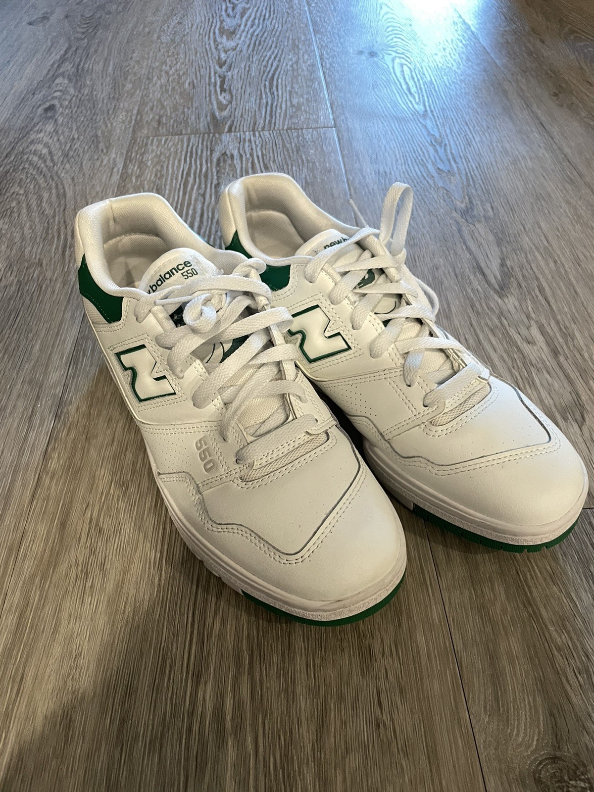 New Balance 550 White Green size9