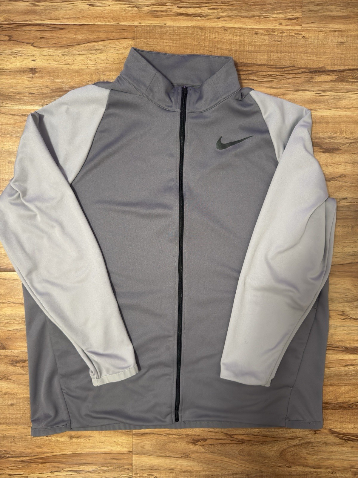Nike Dri-FIT Men’s XL Gray Full Zip Track Jacket Athletic Training Performance